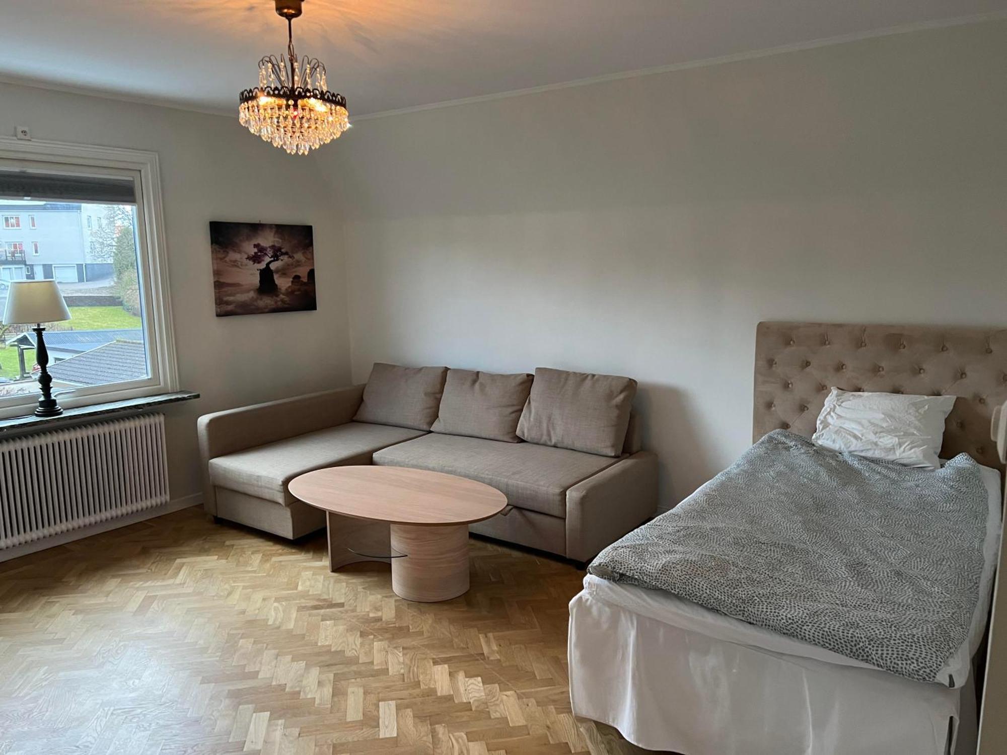 Haerligt Stort Boende I Perfekt Laege Borås Exterior foto